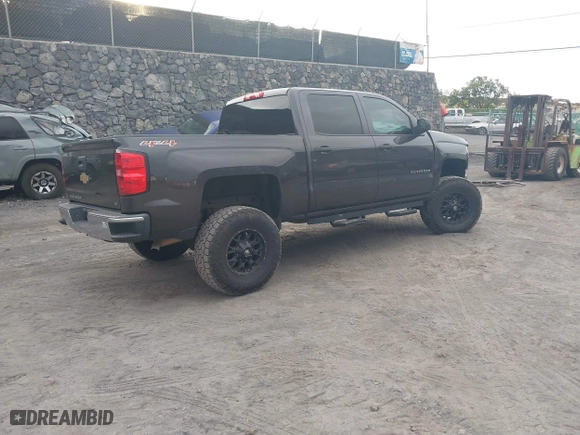 2014 Chevrolet Silverado 1500 LT with VIN 3GCUKREH4EG427604, listed as a IAAI auction lot 41403243 with 133,467 mi miles. Bid and sale history available at carsss.com. Image 4.