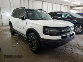 2021 Ford Bronco Sport Outer Banks z VIN 3FMCR9C61MRB07468, wystawiony jako Copart lot #55500605 z przebiegiem 34 586 mil mil oraz Szkoda całkowita • Salvage title. Historia ofert i sprzedaży dostępna na DreamBid. Obrazek 4.