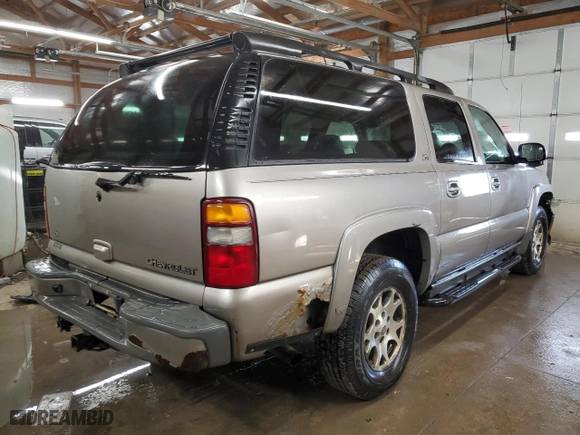 2003 Chevrolet Suburban LT with VIN 1GNFK16Z23R137075, listed as a Copart auction lot 46408225 with 0 mi miles and Salvage Title. Bid and sale history available at carsss.com. Image 3.