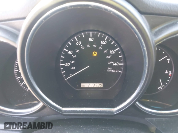 2004 Lexus RX with VIN JTJGA31U240020994, listed as a IAAI auction lot 40697921 with 213,799 mi miles. Bid and sale history available at carsss.com. Image 7.