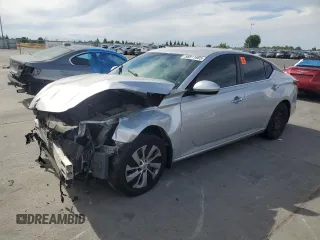 2020 Nissan Altima S with VIN 1N4BL4BV7LC281139, listed as a Copart auction lot 56911685 with 67,113 mi miles and Salvage title. Bid and sale history available at DreamBid. Image 1.