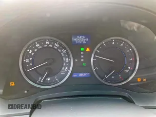 2011 Lexus IS 250 z VIN JTHBF5C22B2100995, wystawiony jako Copart lot #57727715 z przebiegiem 185 877 mil mil oraz Czysty tytuł • Clean title. Historia ofert i sprzedaży dostępna na DreamBid. Obrazek 8.