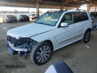 2011 Mercedes-Benz GLK 350 z VIN WDCGG8HB0BF528582, wystawiony jako Copart lot #46079935 z przebiegiem 40 144 mil mil oraz Szkoda całkowita • Salvage title. Historia ofert i sprzedaży dostępna na DreamBid. Obrazek 1.