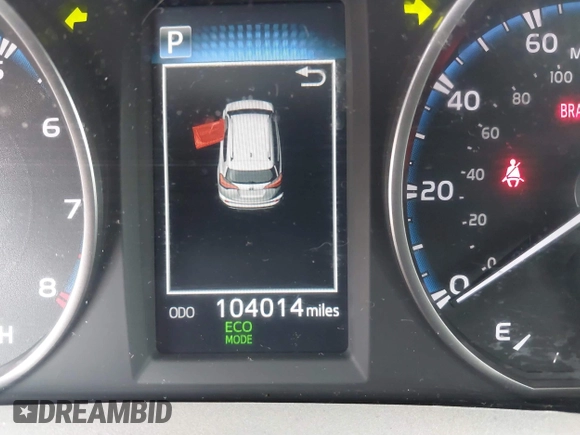 2017 Toyota RAV4 XLE with VIN 2T3WFREV3HW321796, listed as a IAAI auction lot 42080479 with 104,014 mi miles and . Bid and sale history available at DreamBid. Image 15.