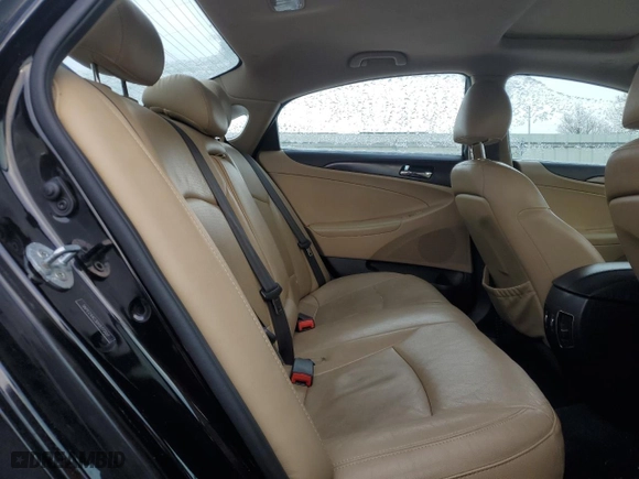 2013 Hyundai Sonata SE with VIN 5NPEC4AC3DH577207, listed as a Copart auction lot 89097265 with 148,709 mi miles and Clean Title. Bid and sale history available at carsss.com. Image 10.