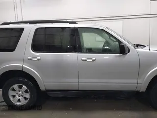 2009 Ford Explorer XLT z VIN 1FMEU73E49UA15564, wystawiony jako IAAI lot #41299587 z przebiegiem 192 956 mil mil oraz . Historia ofert i sprzedaży dostępna na DreamBid. Obrazek 13.