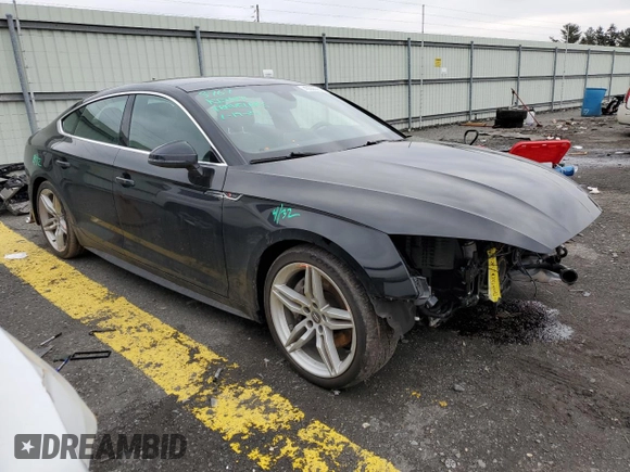 2018 Audi A5 Sportback Premium Plus with VIN WAUENCF53JA060424, listed as a Copart auction lot 40566934 with 60,963 mi miles. Bid and sale history available at carsss.com. Image 4.