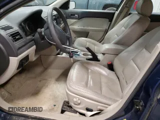 2007 Ford Fusion SE with VIN 3FAHP07177R109097, listed as a Copart auction lot 52411695 with 82,251 mi miles and Salvage Title. Bid and sale history available at DreamBid. Image 7.