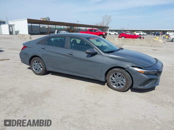 2024 Hyundai Elantra SEL with VIN KMHLM4DG3RU792467, listed as a IAAI auction lot 41826597 with 9,216 mi miles and . Bid and sale history available at DreamBid. Image 13.