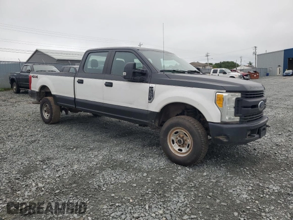 2017 Ford F-350 Platinum с VIN 1FT8W3B60HEB71432, выставлен на аукционе Copart как лот 67901244 с пробегом 318 279 миль миль и Чистый • Clean title. История ставок и продаж доступна на DreamBid. Изображение 4.