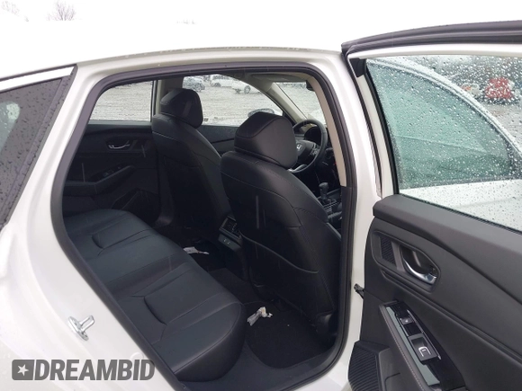 2024 Honda Accord Touring с VIN 1HGCY2F80RA090757, выставлен на аукционе IAAI как лот 41999518 с пробегом 3 862 миль миль и . История ставок и продаж доступна на DreamBid. Изображение 8.