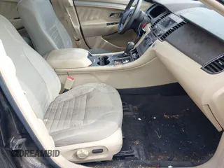 2017 Ford Taurus SE с VIN 1FAHP2D89HG126277, выставлен на аукционе IAAI как лот 41904718 с пробегом 188 958 миль миль и . История ставок и продаж доступна на DreamBid. Изображение 5.
