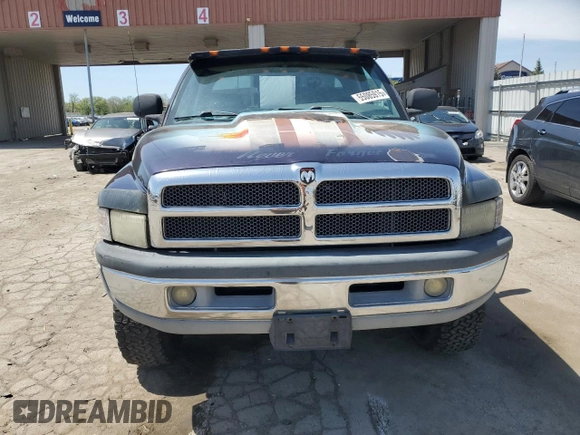 1998 Dodge 2500 with VIN 1B7KF23Z4WJ171365, listed as a Copart auction lot 55085915 with 222,954 mi miles and Clean Title. Bid and sale history available at carsss.com. Image 5.