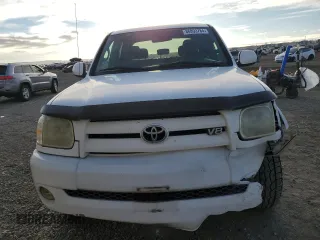 2005 Toyota Tundra Limited z VIN 5TBET38135S488739, wystawiony jako Copart lot #86893784 z przebiegiem 232 356 mil mil oraz Szkoda całkowita • Salvage title. Historia ofert i sprzedaży dostępna na DreamBid. Obrazek 5.