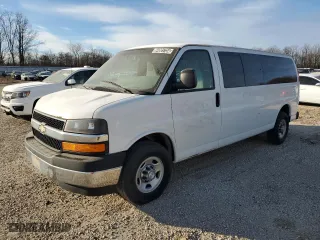 2017 Chevrolet Express Passenger LT with VIN 1GAZGPFF6H1147784, listed as a Copart auction lot 84001734 with 237,613 mi miles and Clean Title. Bid and sale history available at carsss.com. Image 1.