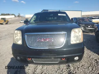 2007 GMC Yukon Denali z VIN 1GKFK63897J324212, wystawiony jako Copart lot #77215204 z przebiegiem 247 723 mil mil oraz Czysty tytuł • Clean title. Historia ofert i sprzedaży dostępna na DreamBid. Obrazek 5.
