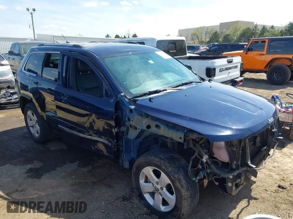 2013 Jeep Grand Cherokee Laredo with VIN 1C4RJEAG9DC621061, listed as a IAAI auction lot 41846537 with 107,264 mi miles. Bid and sale history available at carsss.com. Image 1.