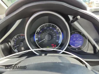 2019 Honda Fit LX с VIN 3HGGK5H48KM726963, выставлен на аукционе Copart как лот 61465025 с пробегом 97 129 миль миль и Списание • Salvage title. История ставок и продаж доступна на DreamBid. Изображение 9.