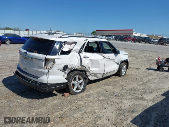 2018 Ford Explorer XLT z VIN 1FM5K7DH5JGC22286, wystawiony jako IAAI lot #42001333 z przebiegiem 140 878 mil mil oraz . Historia ofert i sprzedaży dostępna na DreamBid. Obrazek 4.