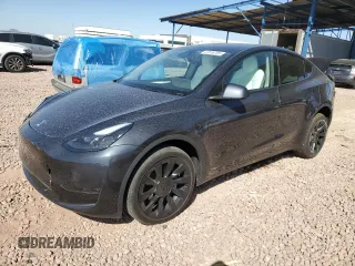 2024 Tesla Model Y Long Range with VIN 7SAYGDEE9RA221380, listed as a Copart auction lot 47516705 with 10,930 mi miles and Salvage Title. Bid and sale history available at DreamBid. Image 1.