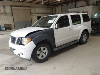 2007 Nissan Pathfinder S z VIN 5N1AR18U47C648842, wystawiony jako IAAI lot #42187700 z przebiegiem 199 209 mil mil oraz . Historia ofert i sprzedaży dostępna na DreamBid. Obrazek 2.