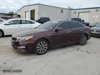 2016 Volkswagen Passat 1.8T SE w/Technology with VIN 1VWBS7A31GC035706, listed as a Copart auction lot 45385865 with 207,229 mi miles and Salvage Title. Bid and sale history available at carsss.com. Image 1.