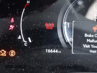 2024 Lexus RX 350 с VIN 2T2BAMBA2RC032577, выставлен на аукционе IAAI как лот 41422947 с пробегом 16 644 миль миль и . История ставок и продаж доступна на DreamBid. Изображение 15.