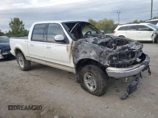 2001 Ford F-150 SuperCrew XLT with VIN 1FTRW08L81KE40946, listed as a Copart auction lot 70482874 with 0 mi miles and Salvage Title. Bid and sale history available at carsss.com. Image 4.