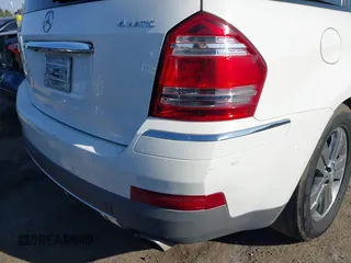 2007 Mercedes-Benz GL-Class with VIN 4JGBF71E57A155802, listed as a IAAI auction lot 40797028 with 213,075 mi miles. Bid and sale history available at carsss.com. Image 21.
