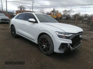 2021 Audi Q8 Premium Plus with VIN WA1EVAF11MD005634, listed as a IAAI auction lot 41919643 with 36,392 mi miles. Bid and sale history available at carsss.com. Image 1.