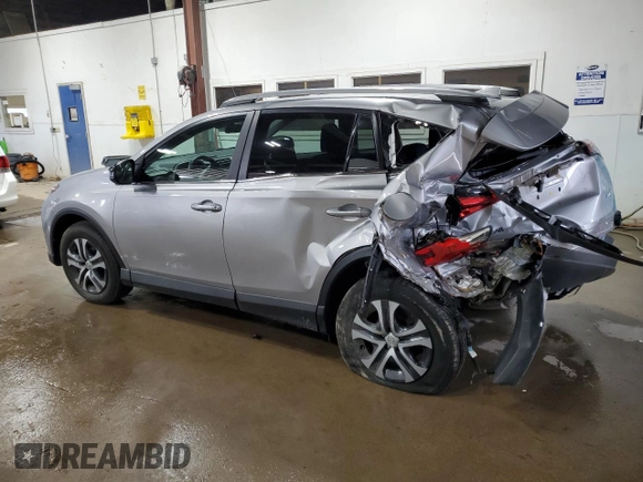 2017 Toyota RAV4 LE z VIN 2T3BFREV6HW645839, wystawiony jako Copart lot #60615335 z przebiegiem 132 243 mil mil oraz Szkoda całkowita • Salvage title. Historia ofert i sprzedaży dostępna na DreamBid. Obrazek 2.