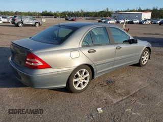 2006 Mercedes-Benz C 280 Luxury with VIN WDBRF92J26F738404, listed as a IAAI auction lot 41532548 with 75,473 mi miles and . Bid and sale history available at DreamBid. Image 4.