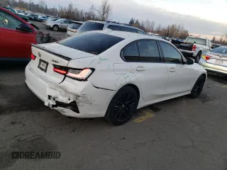 2022 BMW 3 Series 330i xDrive with VIN 3MW5R7J06N8C49660, listed as a Copart auction lot 83515904 with 33,966 mi miles and Salvage Title. Bid and sale history available at carsss.com. Image 3.