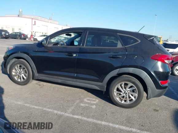 2017 Hyundai Tucson SE with VIN KM8J23A42HU277007, listed as a IAAI auction lot 41347764 with 70,472 mi miles and . Bid and sale history available at DreamBid. Image 13.