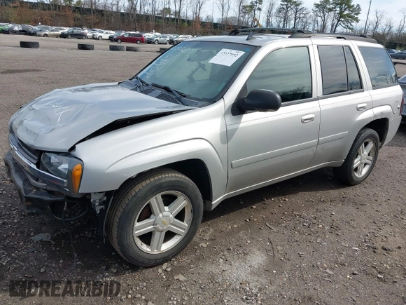 2007 Chevrolet TrailBlazer LS with VIN 1GNDT13S072146593, listed as a IAAI auction lot 42027052 with 163,921 mi miles. Bid and sale history available at carsss.com. Image 17.