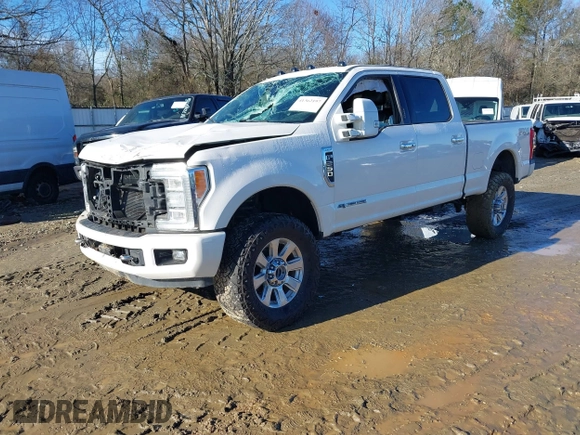 2017 Ford Super Duty F-250 SRW Lariat with VIN 1FT7W2BT4HEE52421, listed as a IAAI auction lot 41362197 with 161,965 mi miles. Bid and sale history available at carsss.com. Image 2.