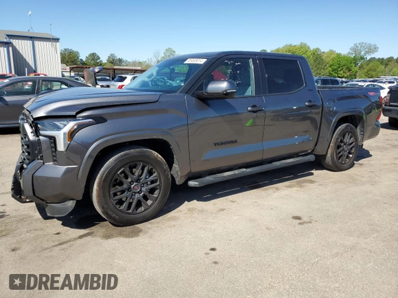 2022 Toyota Tundra SR5 with VIN 5TFLA5AB3NX009801, listed as a Copart auction lot 49465614 with 19,376 mi miles and Salvage title. Bid and sale history available at DreamBid. Image 1.