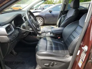 2019 Kia Sorento EX с VIN 5XYPHDA57KG536563, выставлен на аукционе Copart как лот 61100695 с пробегом 67 360 миль миль и Списание • Salvage title. История ставок и продаж доступна на DreamBid. Изображение 7.