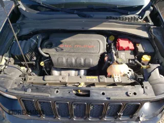 2020 Jeep Renegade Sport z VIN ZACNJBAB5LPL03043, wystawiony jako Copart lot #54917695 z przebiegiem 240 889 mil mil oraz Szkoda całkowita • Salvage title. Historia ofert i sprzedaży dostępna na DreamBid. Obrazek 12.