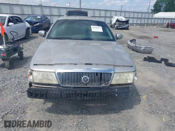 2004 Mercury Grand Marquis LS Premium z VIN 2MHFM75W84X658355, wystawiony jako IAAI lot #42166597 z przebiegiem 214 858 mil mil oraz . Historia ofert i sprzedaży dostępna na DreamBid. Obrazek 13.