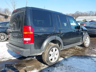 2008 Land Rover LR3 HSE with VIN SALAG25488A455782, listed as a IAAI auction lot 41407914 with 168,223 mi miles. Bid and sale history available at carsss.com. Image 4.
