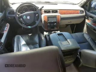 2007 Chevrolet Tahoe LS with VIN 1GNFC13C77R264424, listed as a Copart auction lot 60743825 with Not provided miles and Salvage title. Bid and sale history available at DreamBid. Image 8.