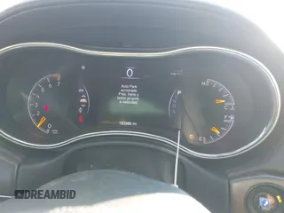 2014 Jeep Grand Cherokee Overland with VIN 1C4RJFCG1EC200570, listed as a IAAI auction lot 41301398 with 183,986 mi miles. Bid and sale history available at carsss.com. Image 7.