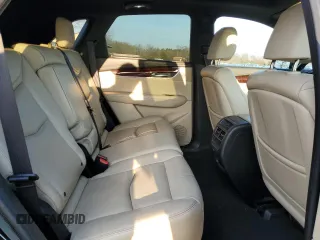 2017 Cadillac XT5 Luxury AWD z VIN 1GYKNDRS2HZ122057, wystawiony jako Copart lot #41686825 z przebiegiem 136 844 mil mil oraz Szkody całkowita. Historia ofert i sprzedaży dostępna na DreamBid. Obrazek 11.
