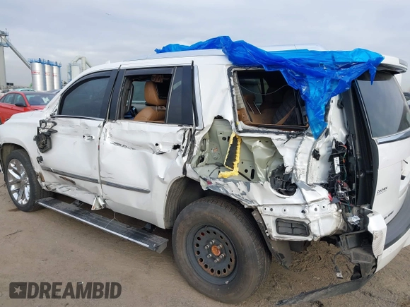 2017 Cadillac Escalade Platinum z VIN 1GYS4DKJ7HR277904, wystawiony jako IAAI lot #41757014 z przebiegiem 109 177 mil mil oraz . Historia ofert i sprzedaży dostępna na DreamBid. Obrazek 6.