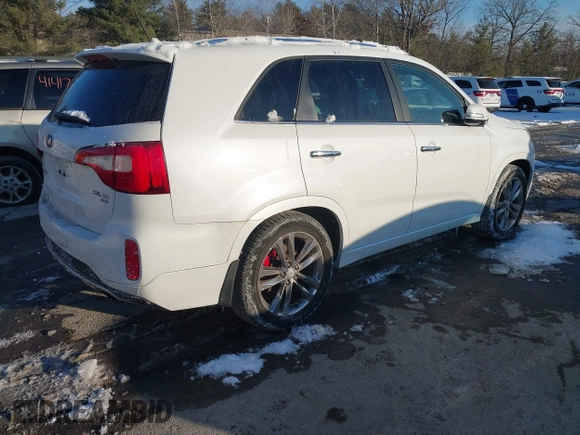 2014 Kia Sorento SX Limited with VIN 5XYKW4A71EG454589, listed as a IAAI auction lot 41421301 with 93,073 mi miles. Bid and sale history available at carsss.com. Image 4.