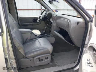 2004 Chevrolet TrailBlazer LT with VIN 1GNDS13S742421875, listed as a IAAI auction lot 41790889 with 167,224 mi miles. Bid and sale history available at carsss.com. Image 5.