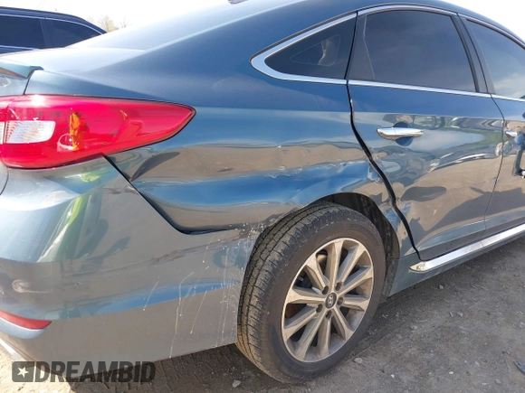 2016 Hyundai Sonata Sport with VIN 5NPE34AF0GH431703, listed as a IAAI auction lot 41930465 with 126,586 mi miles and . Bid and sale history available at DreamBid. Image 6.