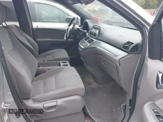 2010 Honda Odyssey EX with VIN 5FNRL3H48AB017784, listed as a IAAI auction lot 42096852 with 126,138 mi miles. Bid and sale history available at carsss.com. Image 5.