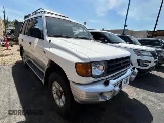 2000 Mitsubishi Montero z VIN JA4MR51R6YJ002305, wystawiony jako Copart lot #50263015 z przebiegiem 138 861 mil mil oraz Tytuł czysty. Historia ofert i sprzedaży dostępna na DreamBid. Obrazek 1.